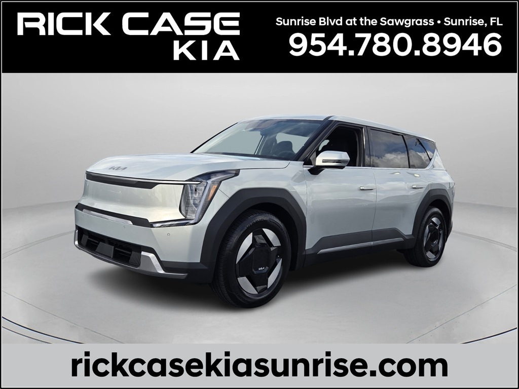 2026 Kia EV9 Light L/R's photo