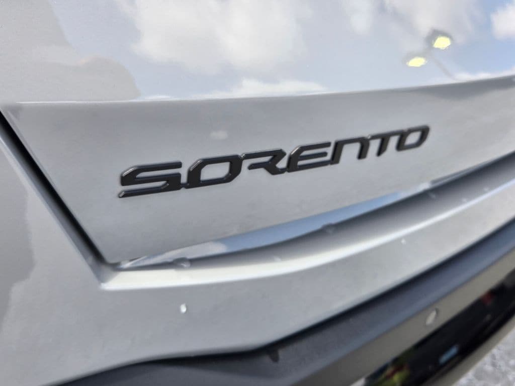 2026 Kia Sorento X-Line SX Prestige - Photo 6
