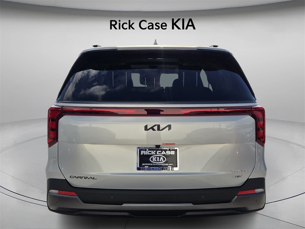 New 2026 Kia Carnival Hybrid SX Van Passenger Van