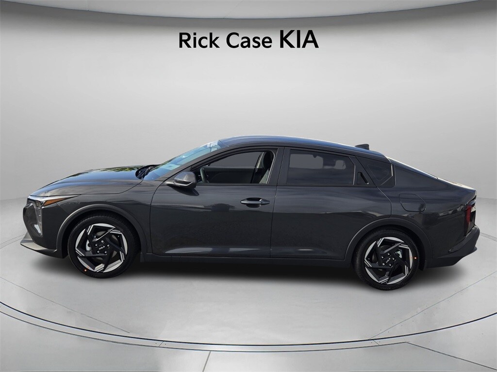 New 2025 Kia K4 EX Sedan