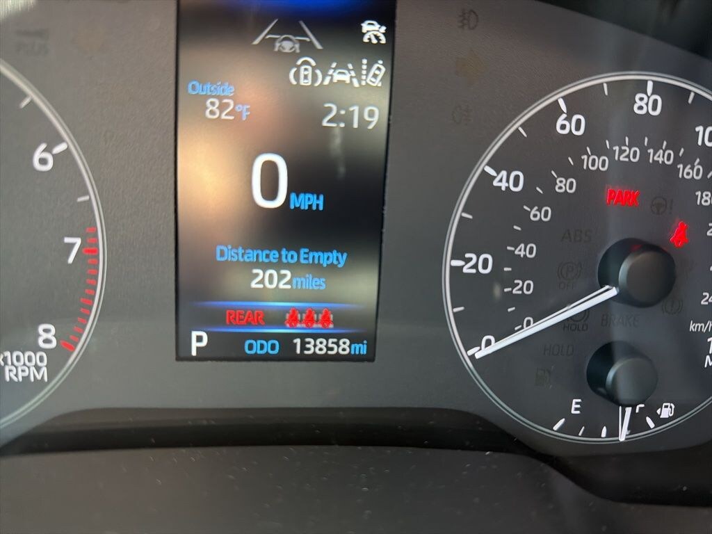 Used 2024 Toyota Corolla Cross LE SUV