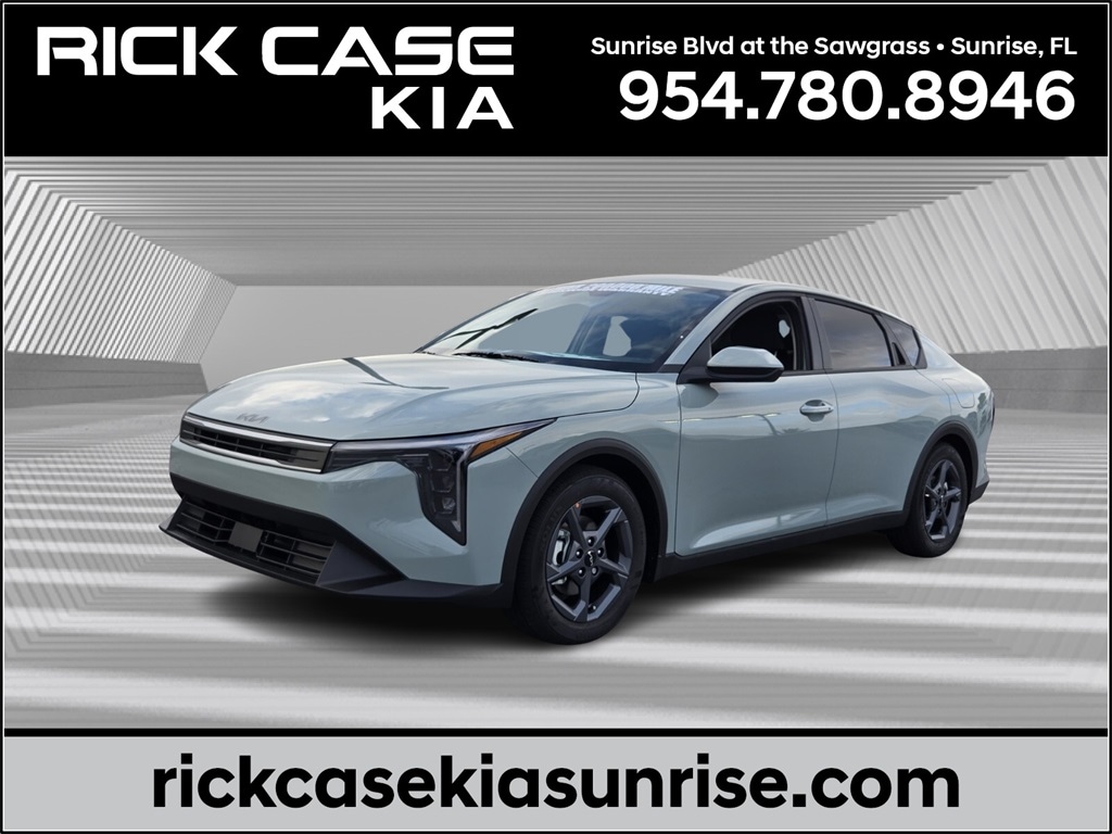 New 2025 Kia K4 LX Sedan
