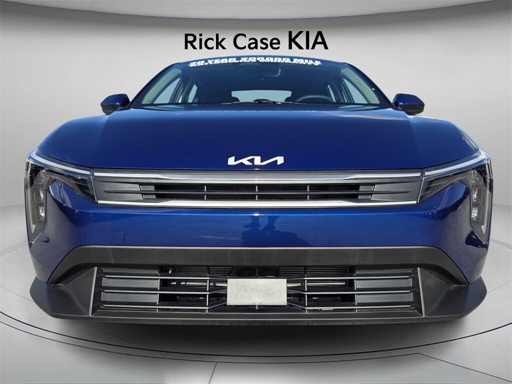 New 2026 Kia K4 LXS Sedan