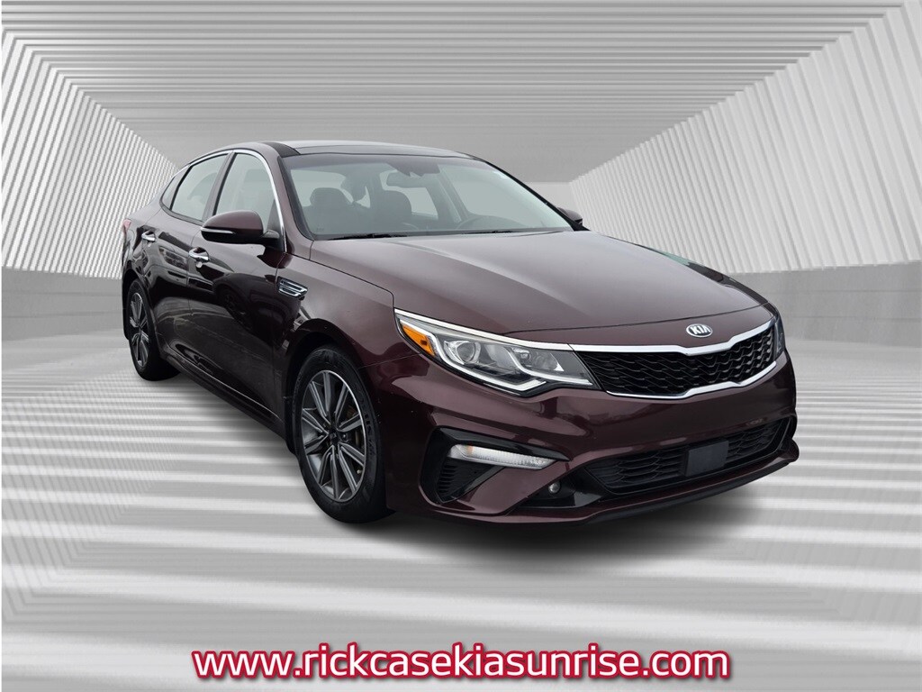 2020 Kia Optima EX Premium photo 3