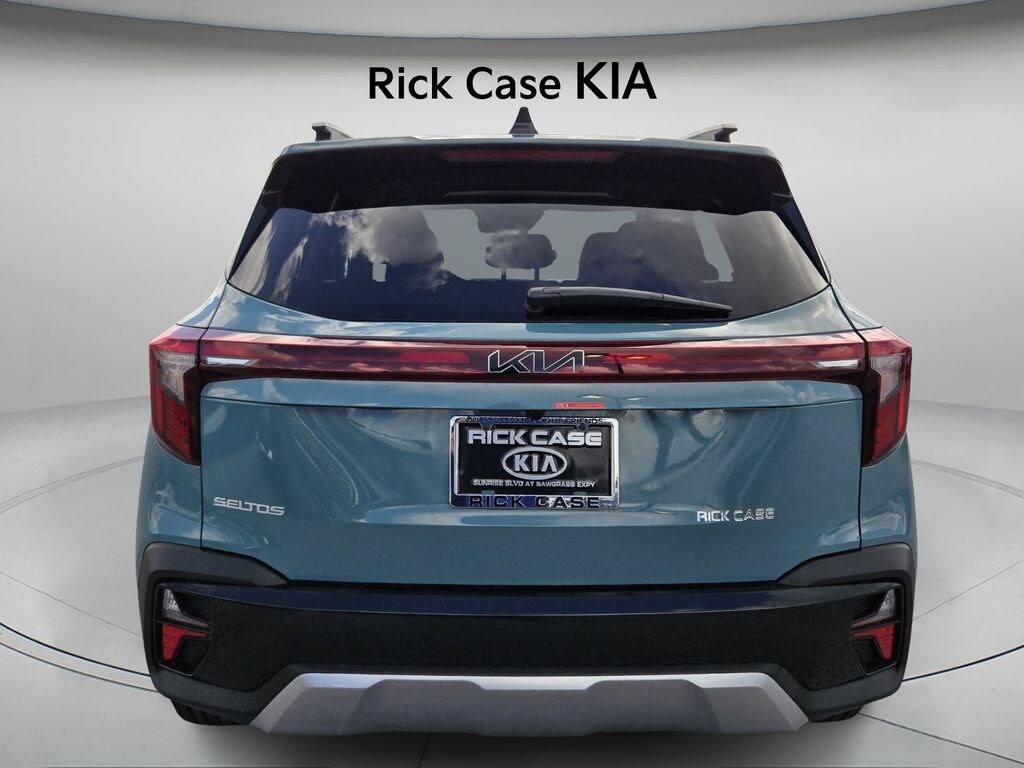 New 2026 Kia Seltos EX SUV