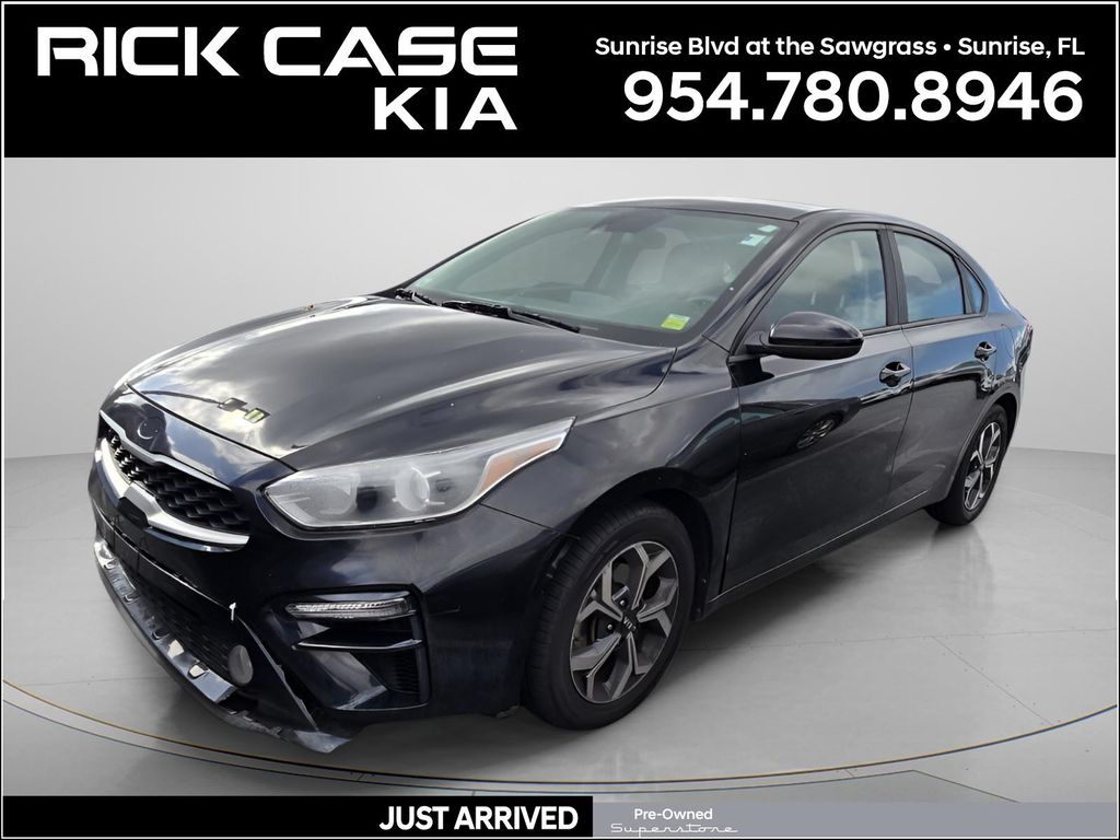 2019 Kia Forte LXS AT's photo