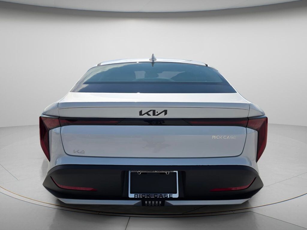 New 2026 Kia K4 LXS Sedan