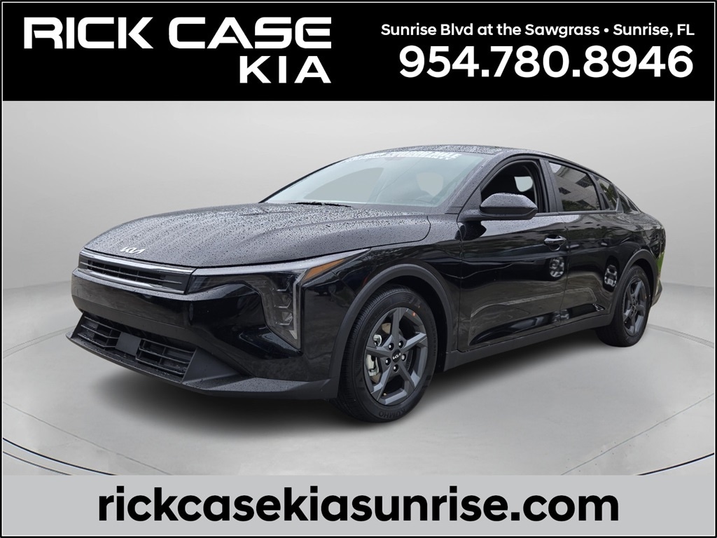 New 2025 Kia K4 LXS Sedan