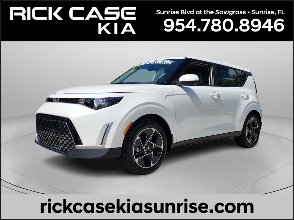 2025 Kia Soul EX's photo