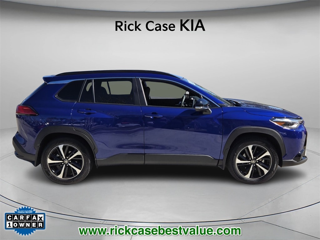 Used 2025 Toyota Corolla Cross Hybrid XSE SUV