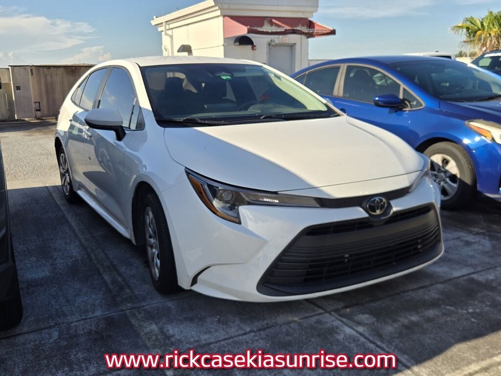 Used 2023 Toyota Corolla LE Sedan