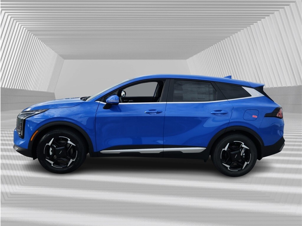2026 Kia Sportage EX photo 2