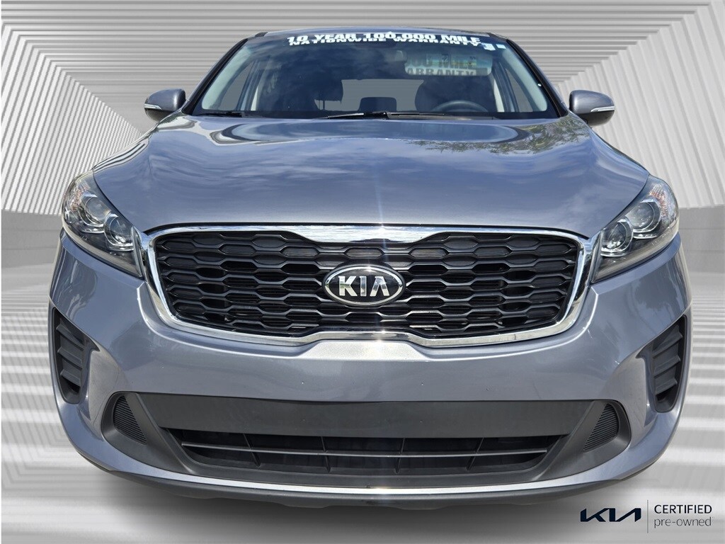 2020 Kia Sorento LX photo 4