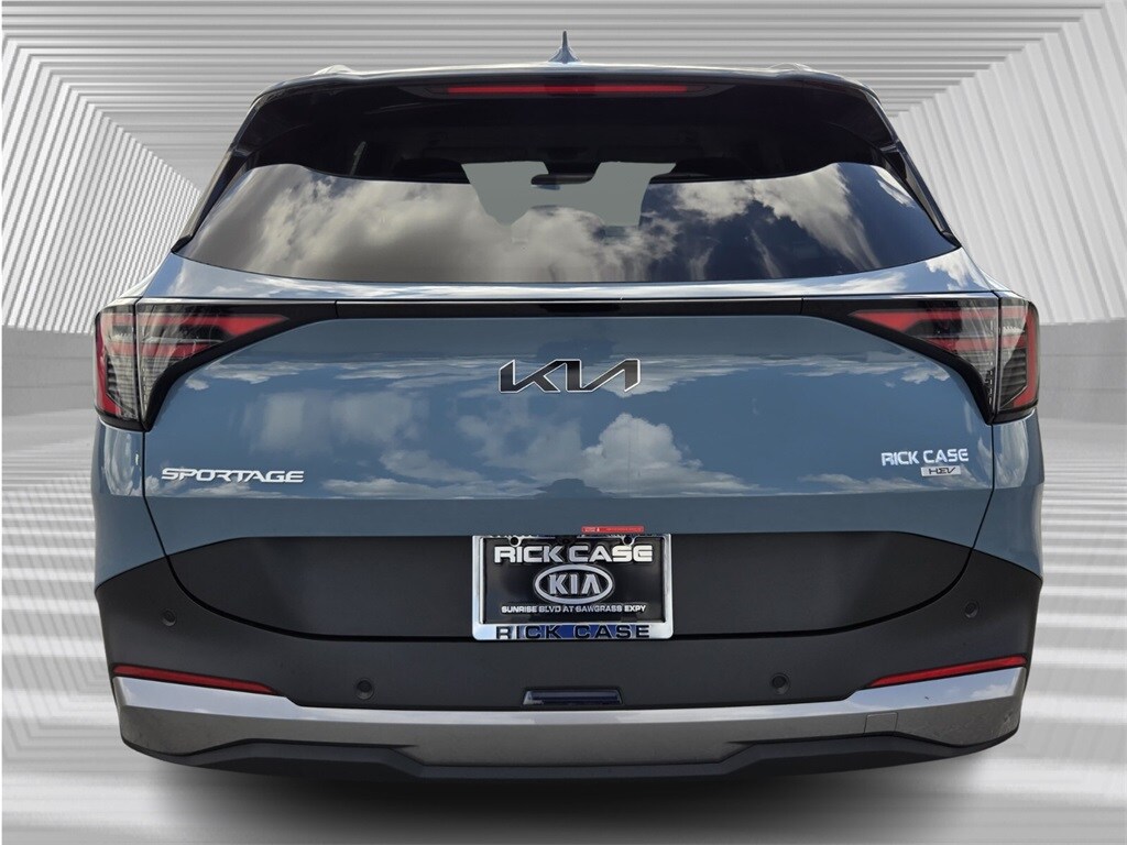 2026 Kia Sportage Hybrid EX photo 4