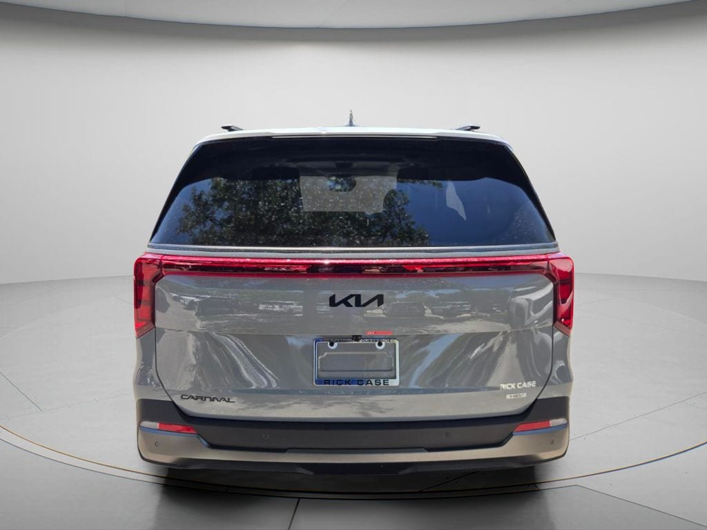 New 2027 Kia Carnival Hybrid SX Van Passenger Van
