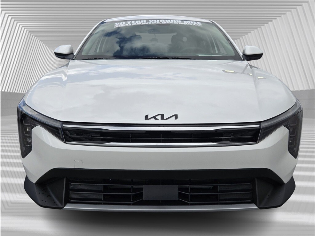2025 Kia K4 EX photo 3