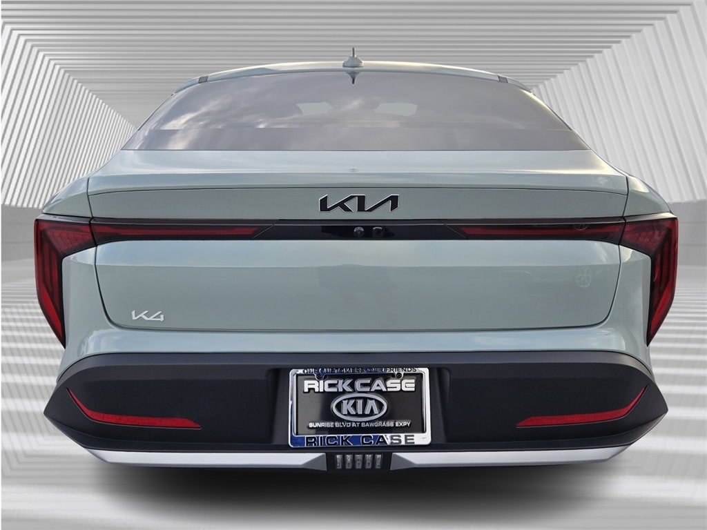 New 2025 Kia K4 LX Sedan