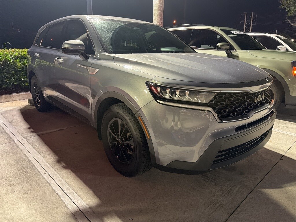Certified 2023 Kia Sorento LX SUV