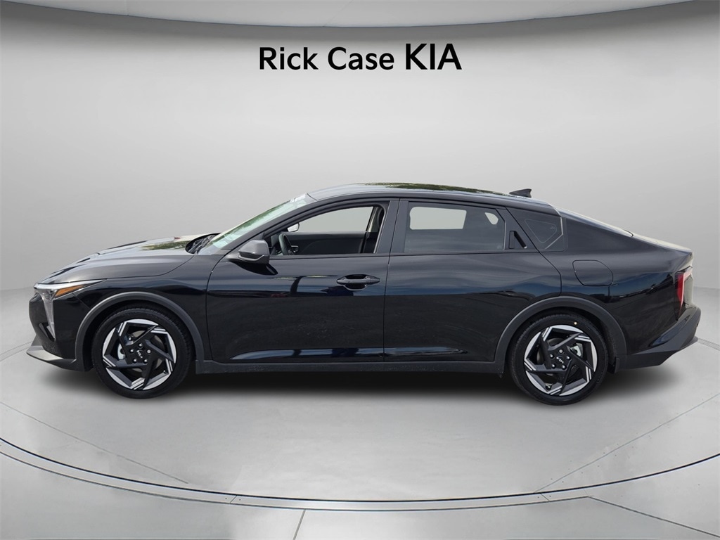 New 2025 Kia K4 EX Sedan