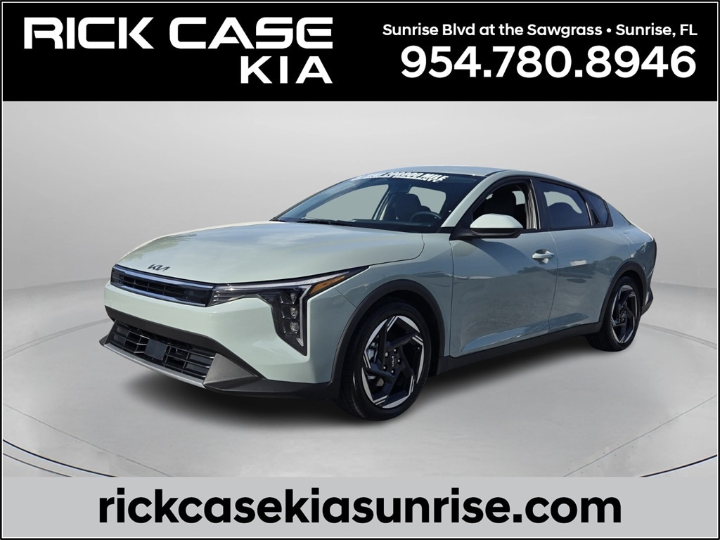 2025 Kia K4 EX's photo