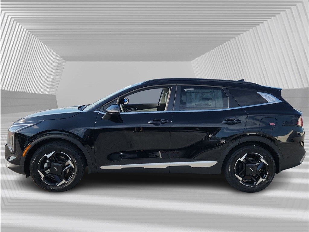 2026 Kia Sportage EX photo 2