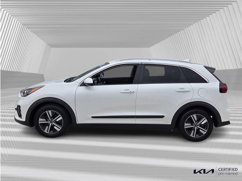 2021 Kia Niro LXS photo 2