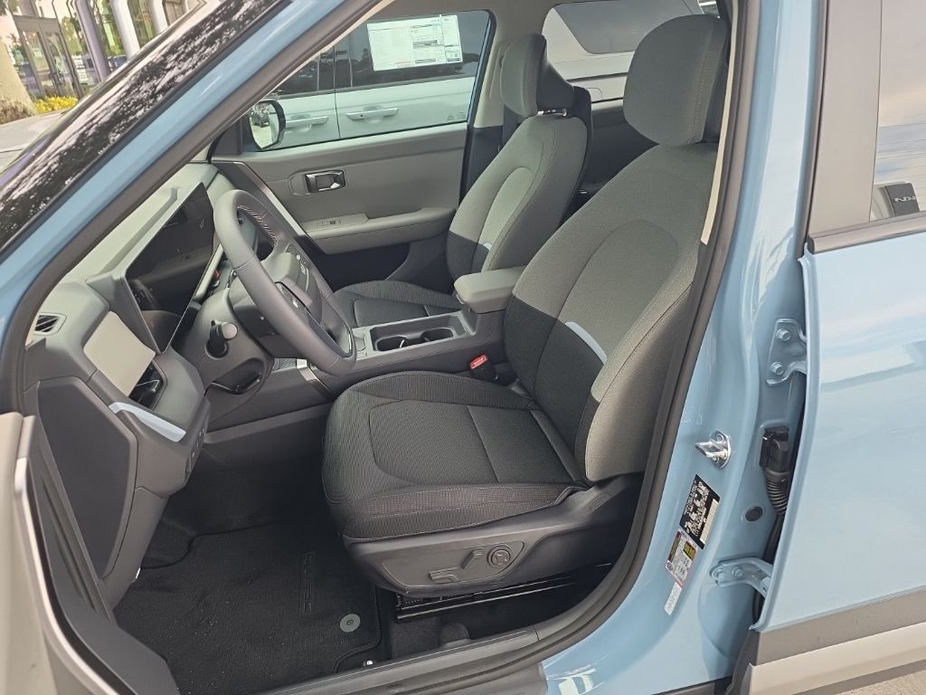 Certified 2027 Kia Seltos S SUV