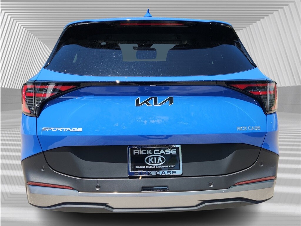 2026 Kia Sportage EX photo 4