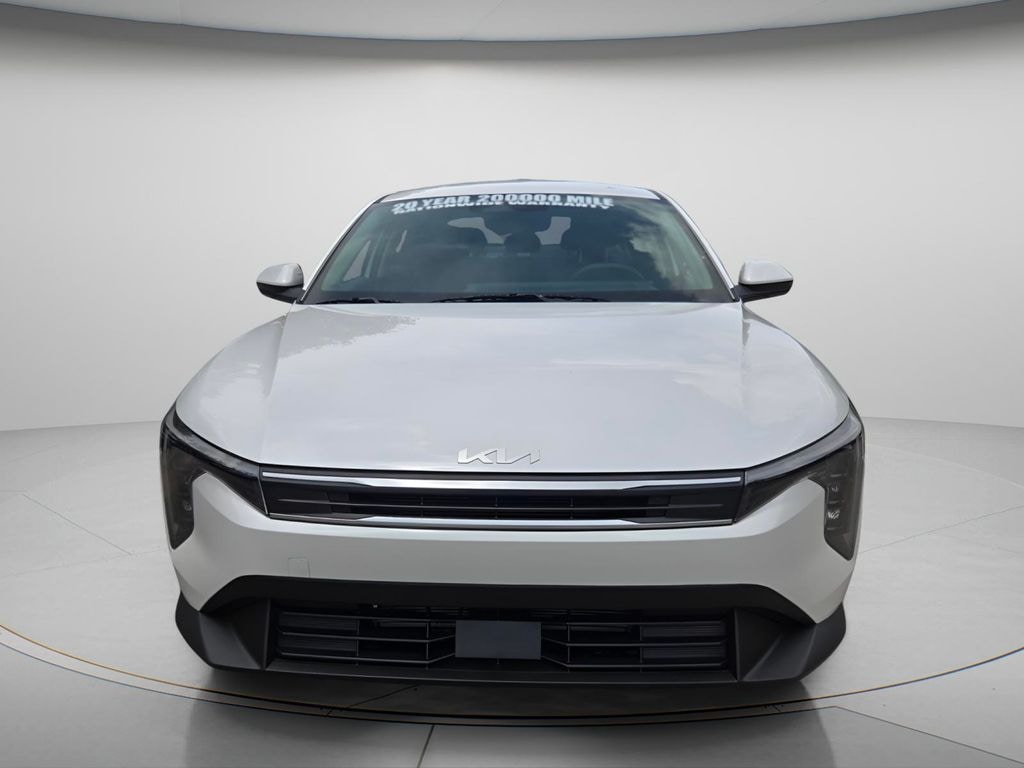 New 2026 Kia K4 LXS Sedan
