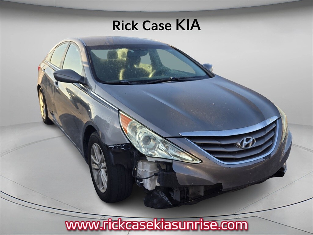 Used 2013 Hyundai Sonata GLS Sedan