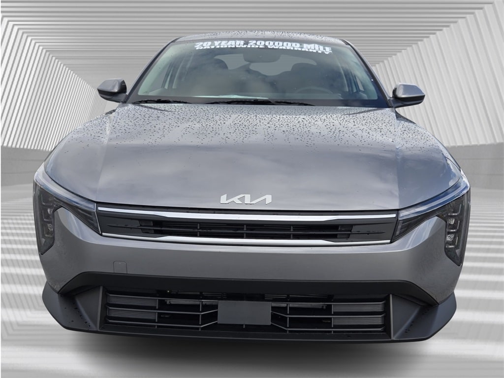 New 2025 Kia K4 LXS Sedan