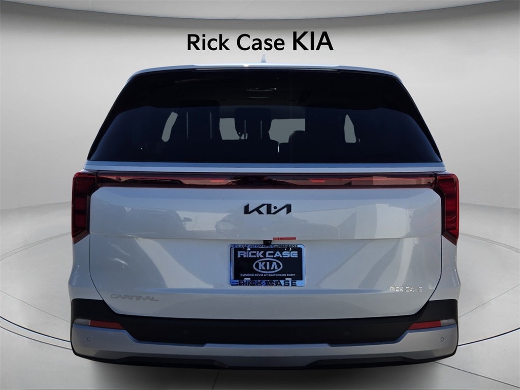 New 2026 Kia Carnival LXS Van Passenger Van