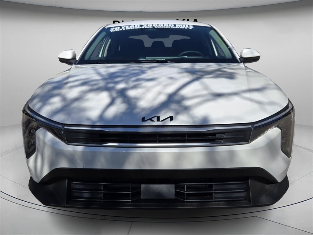 New 2025 Kia K4 LXS Sedan
