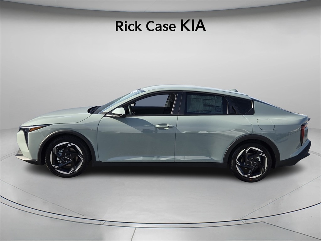 New 2025 Kia K4 EX Sedan