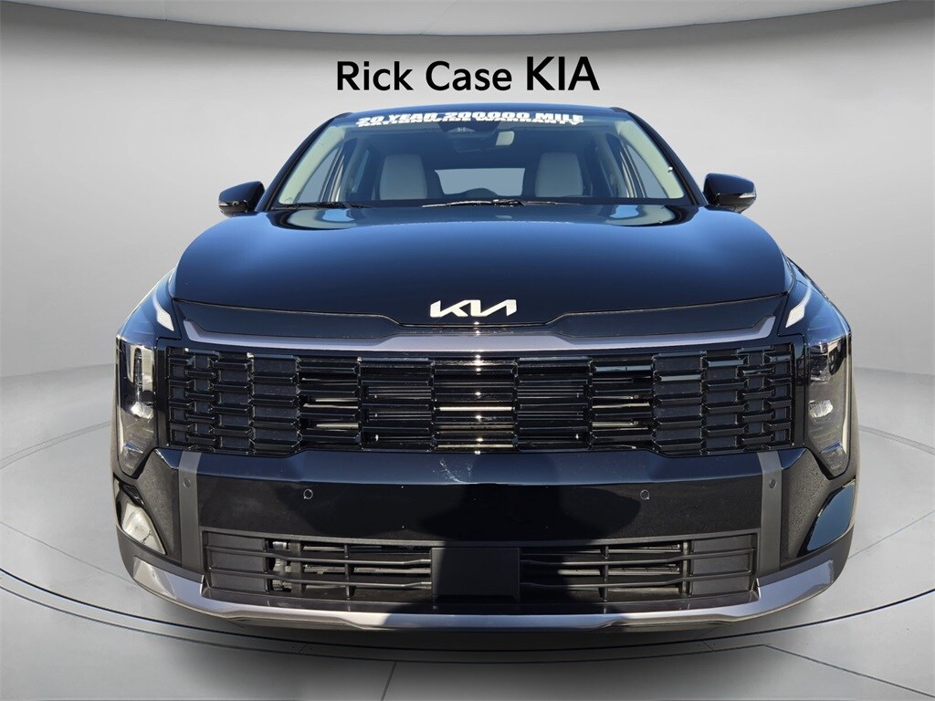 2026 Kia Sportage EX photo 3