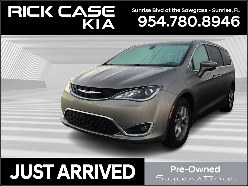 2018 Chrysler Pacifica Touring Plus