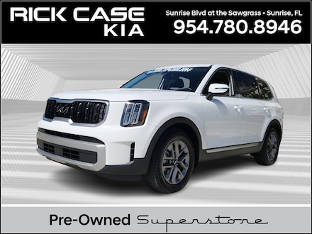 2023 Kia Telluride LX SUV 2023 Kia Telluride LX SUV