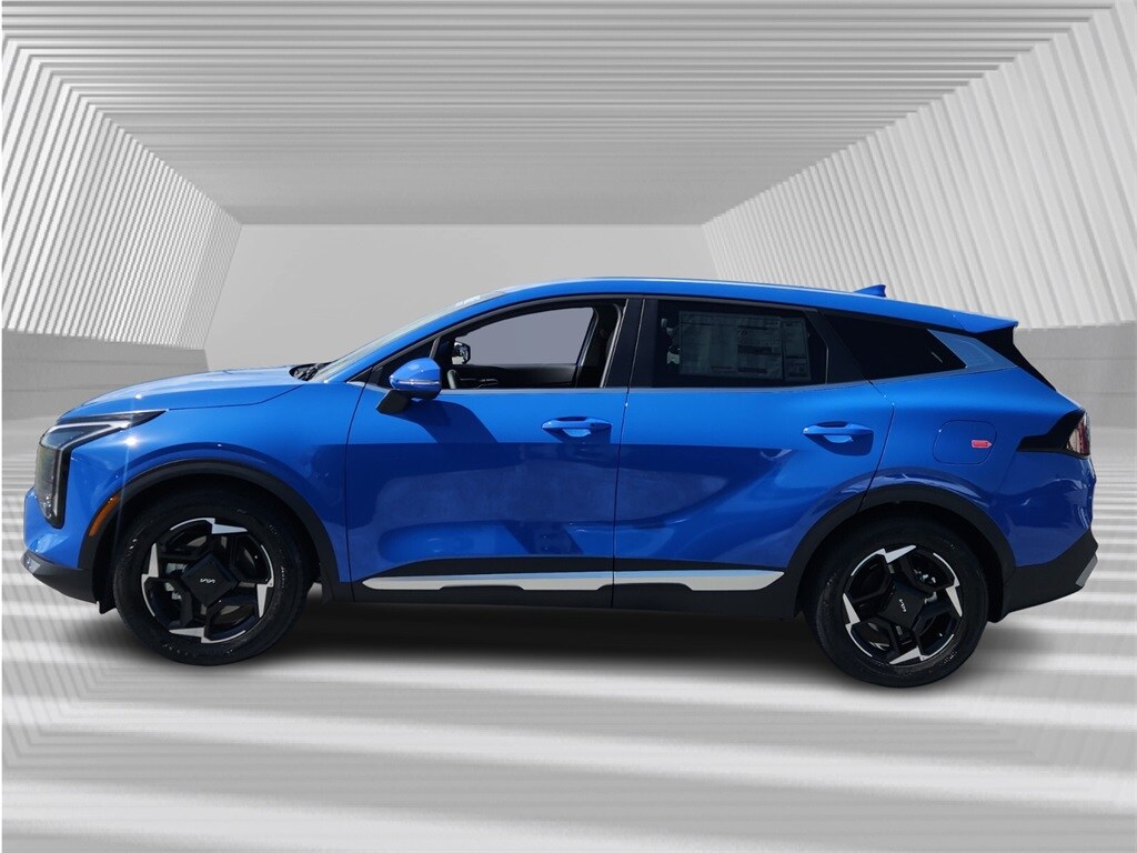 2026 Kia Sportage EX photo 2