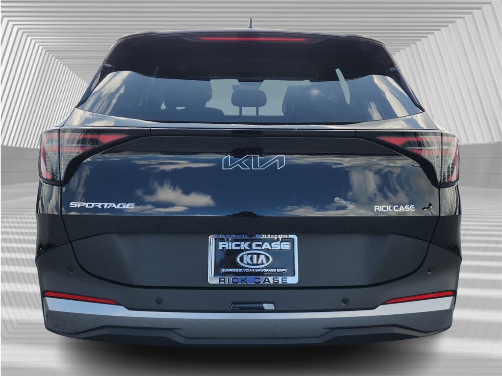 2026 Kia Sportage EX photo 3