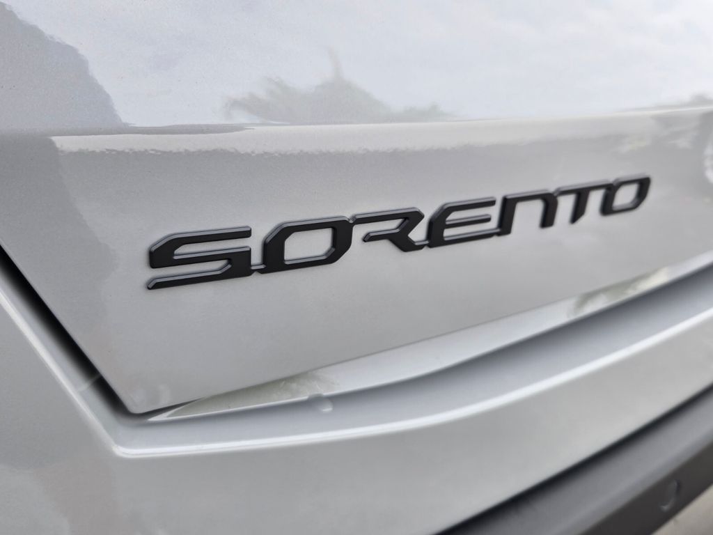 2026 Kia Sorento X-Line SX Prestige - Photo 6