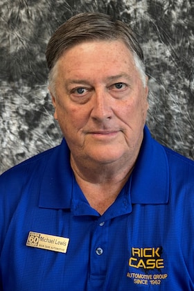 Staff member Michael Lewis from ea19f911a537