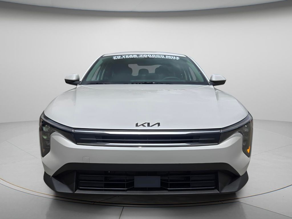New 2026 Kia K4 LXS Sedan