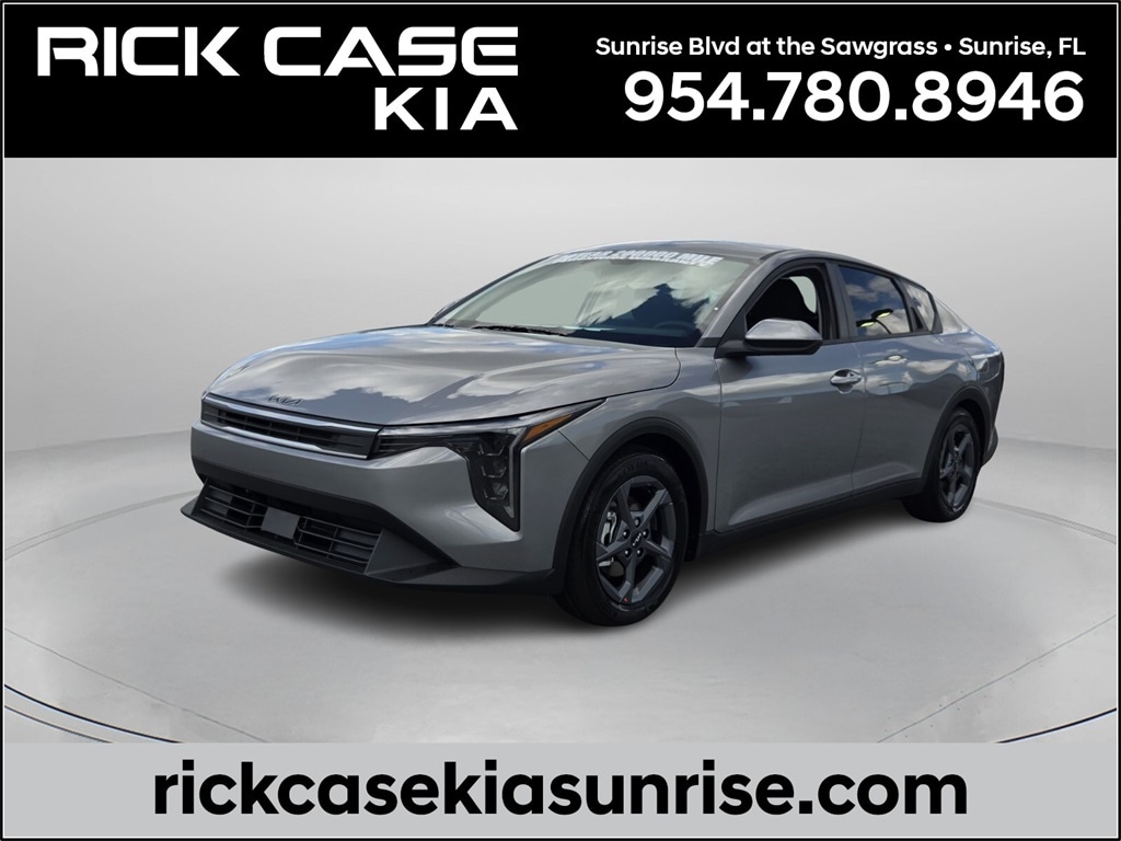 New 2025 Kia K4 LXS Sedan