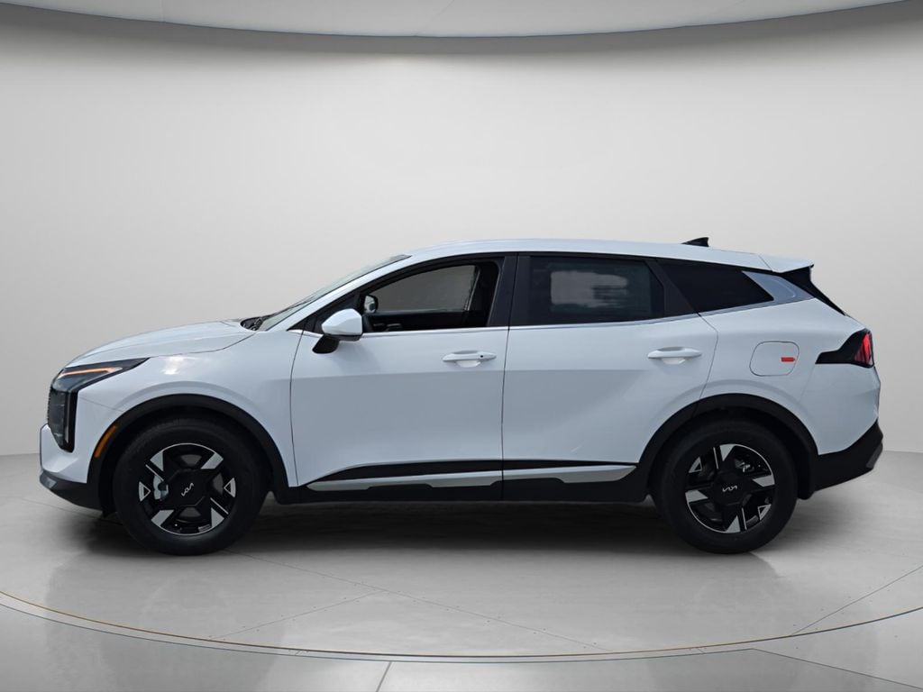 New 2026 Kia Sportage LX SUV