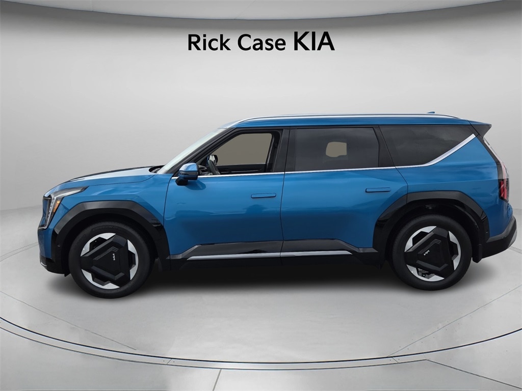 New 2026 Kia EV9 Land SUV