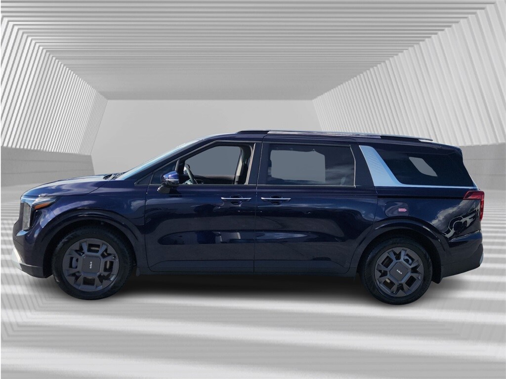 2025 Kia Carnival EX photo 2