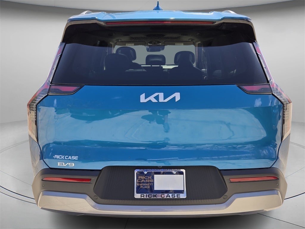 New 2026 Kia EV9 Wind SUV