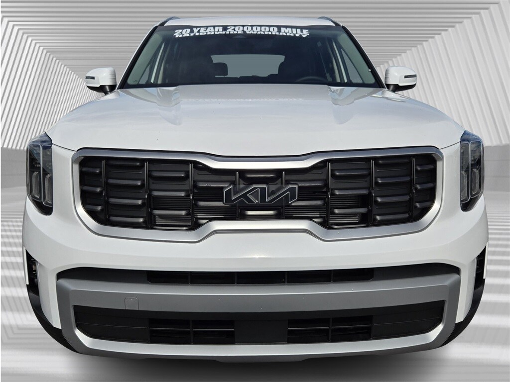 2025 Kia Telluride S photo 2