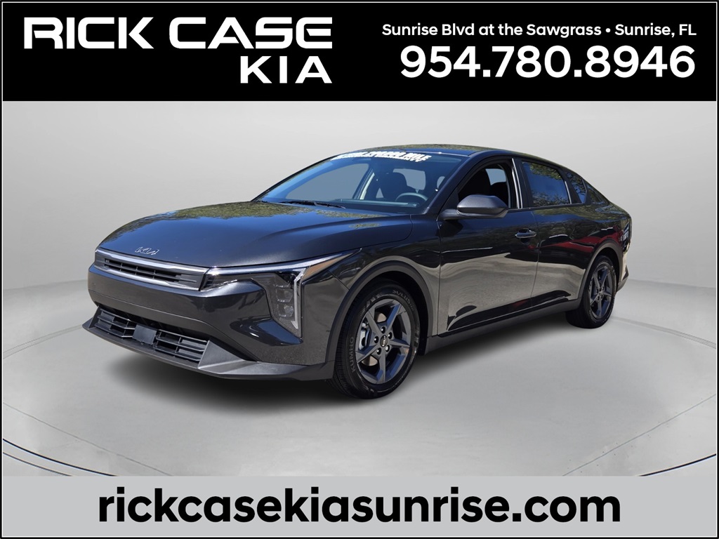 2025 Kia K4 LXS's photo