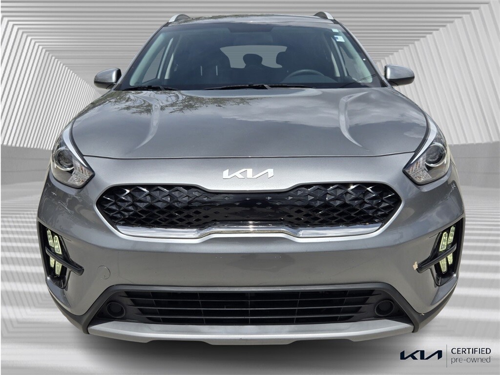2022 Kia Niro LX photo 4